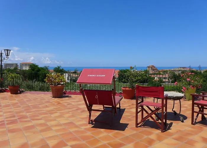 度假居 Antico Casale Del Buono Falconara Albanese